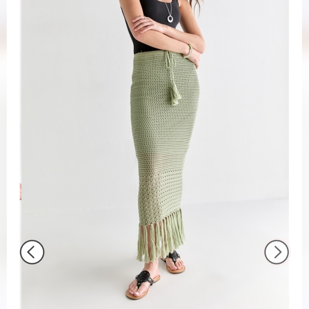 Lenore Crochet Tassel Skirt (Size L)